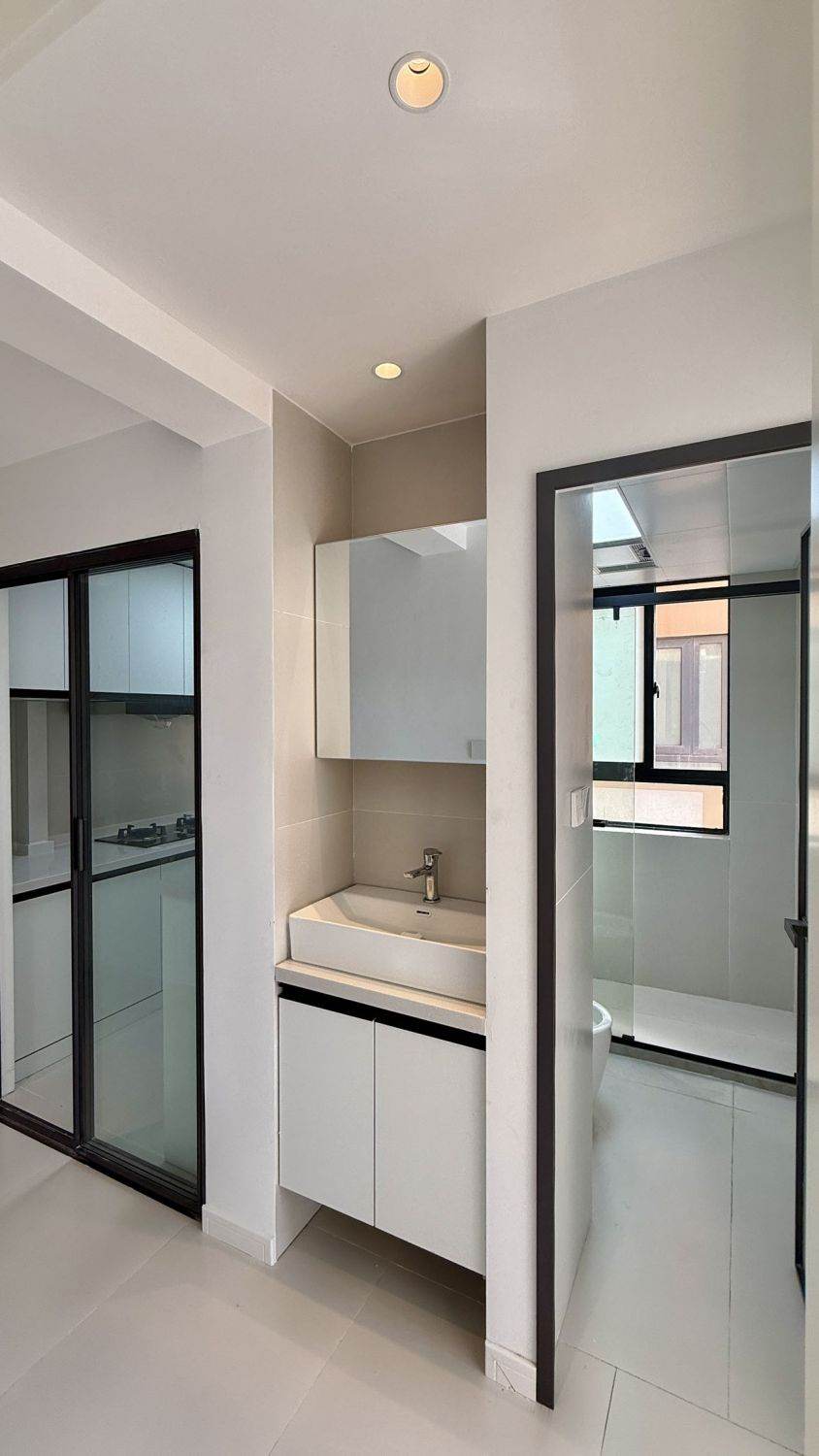 Housing image — Kitchen