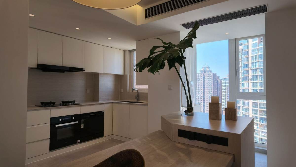 Housing image — Dining Area