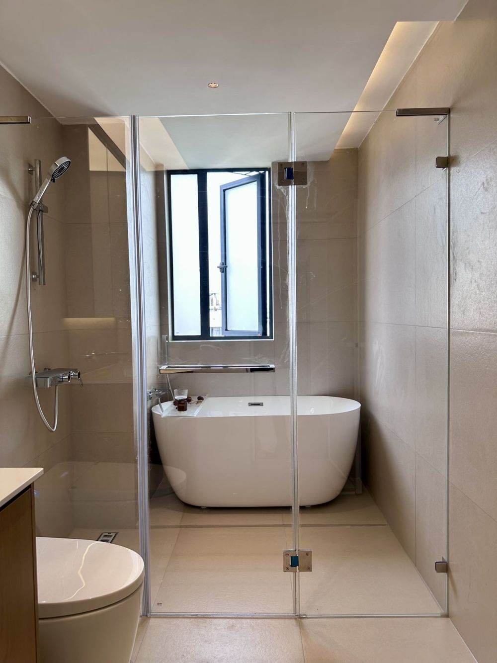 Housing image — Bathroom