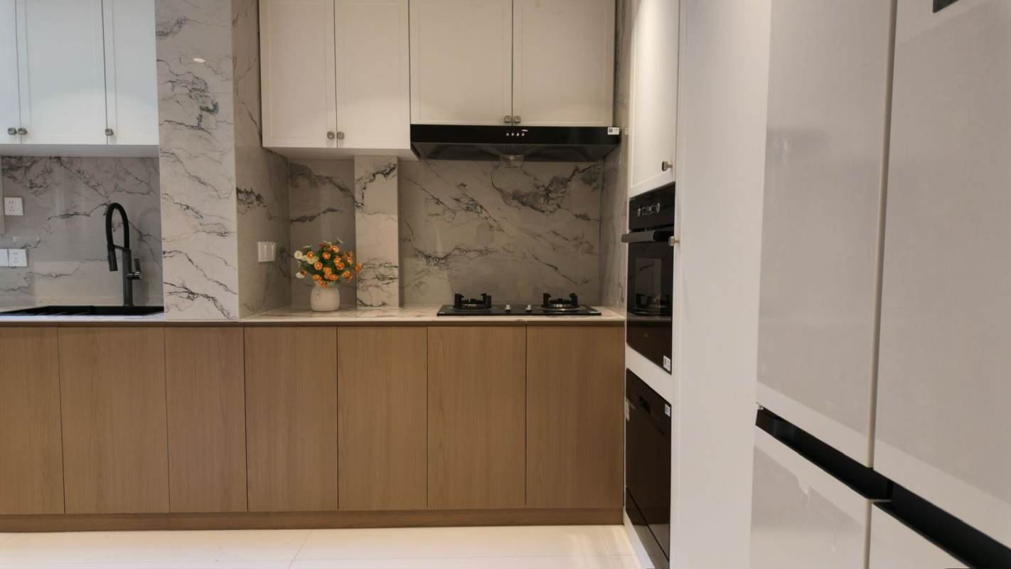 Housing image — Kitchen