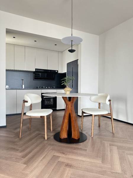 Housing image — Dining Area