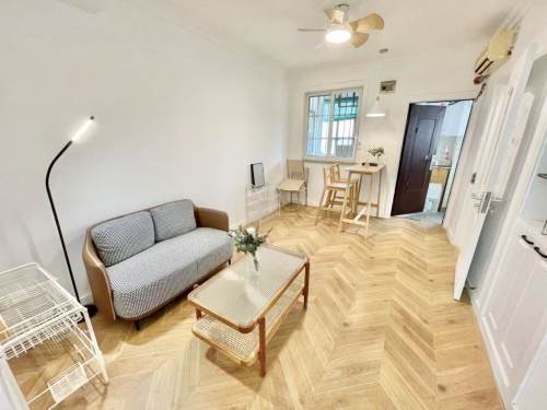 Housing image — Living Room