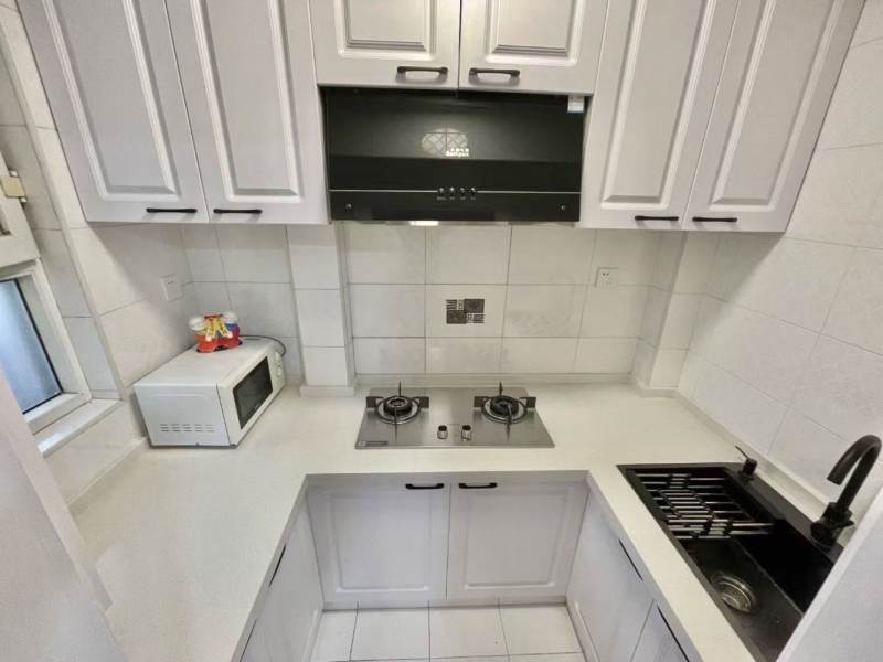 Housing image — Kitchen