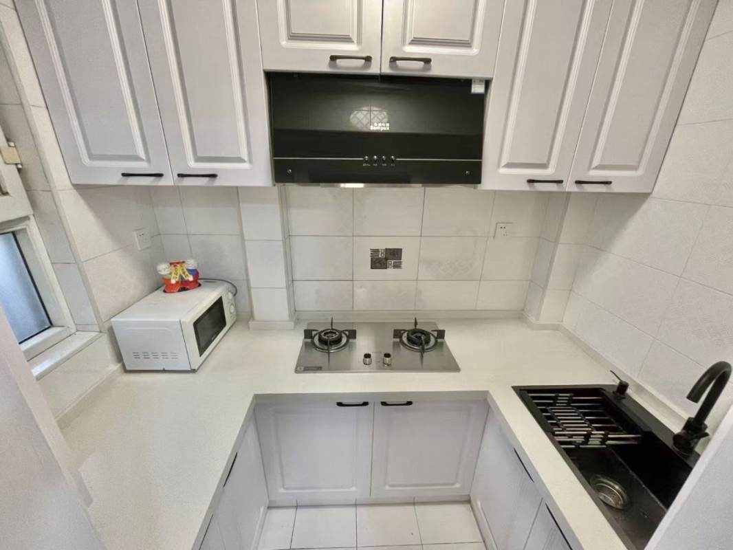 Housing image — Kitchen