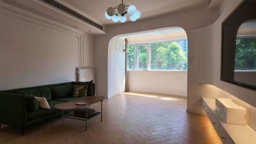 Housing image — Living Room