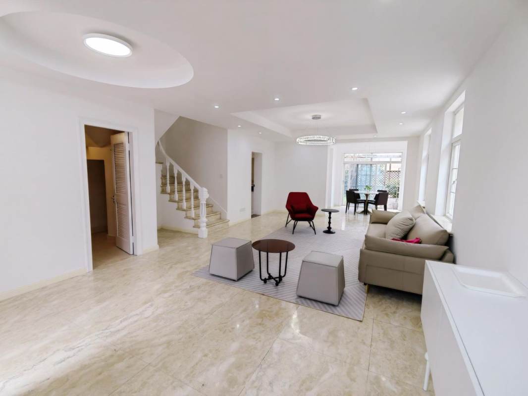 Housing image — Living Room