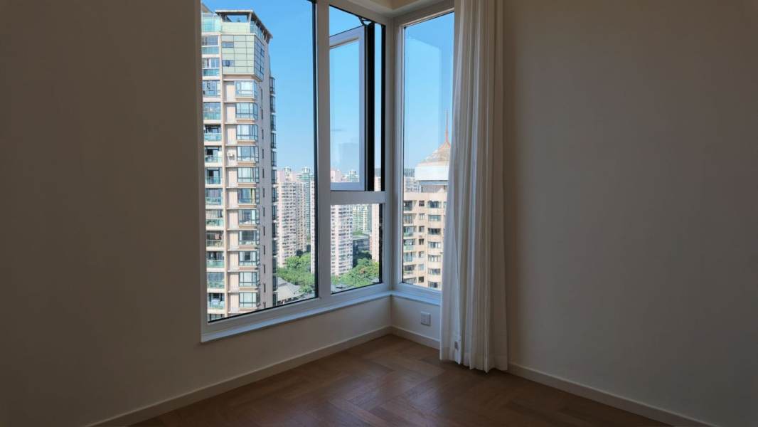 Housing image — Bedroom