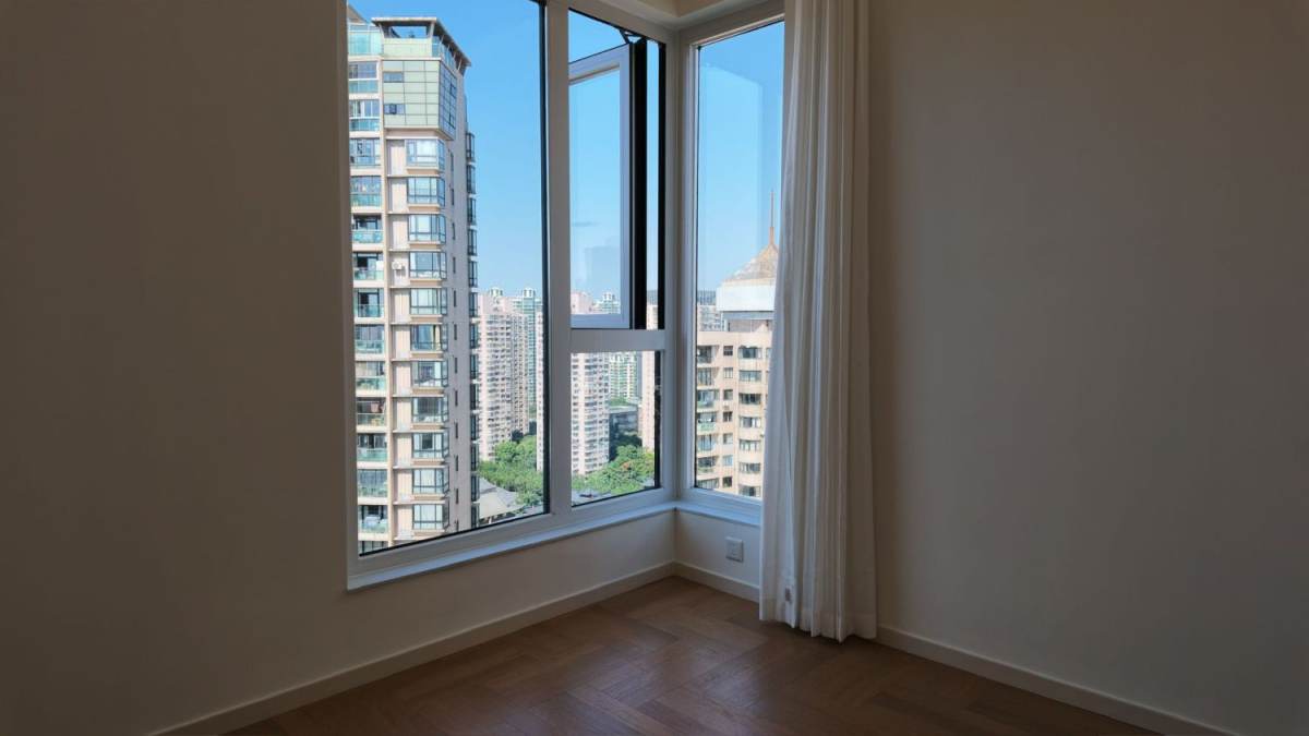Housing image — Bedroom