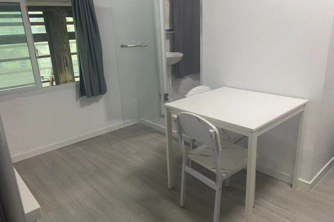 1BR Apartment near East China Normal University Zhongshan Bei Lu Campus (L2/L3/L4)