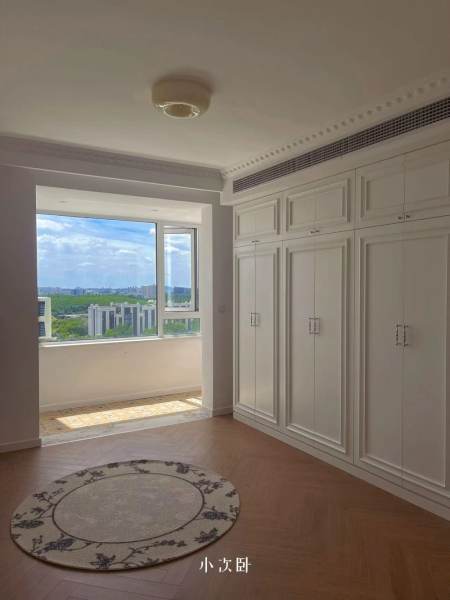 Housing image — Bedroom