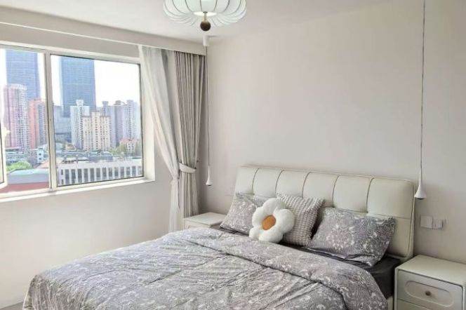 1BR Apartment near Jiaotong University Metro (L10/L11)