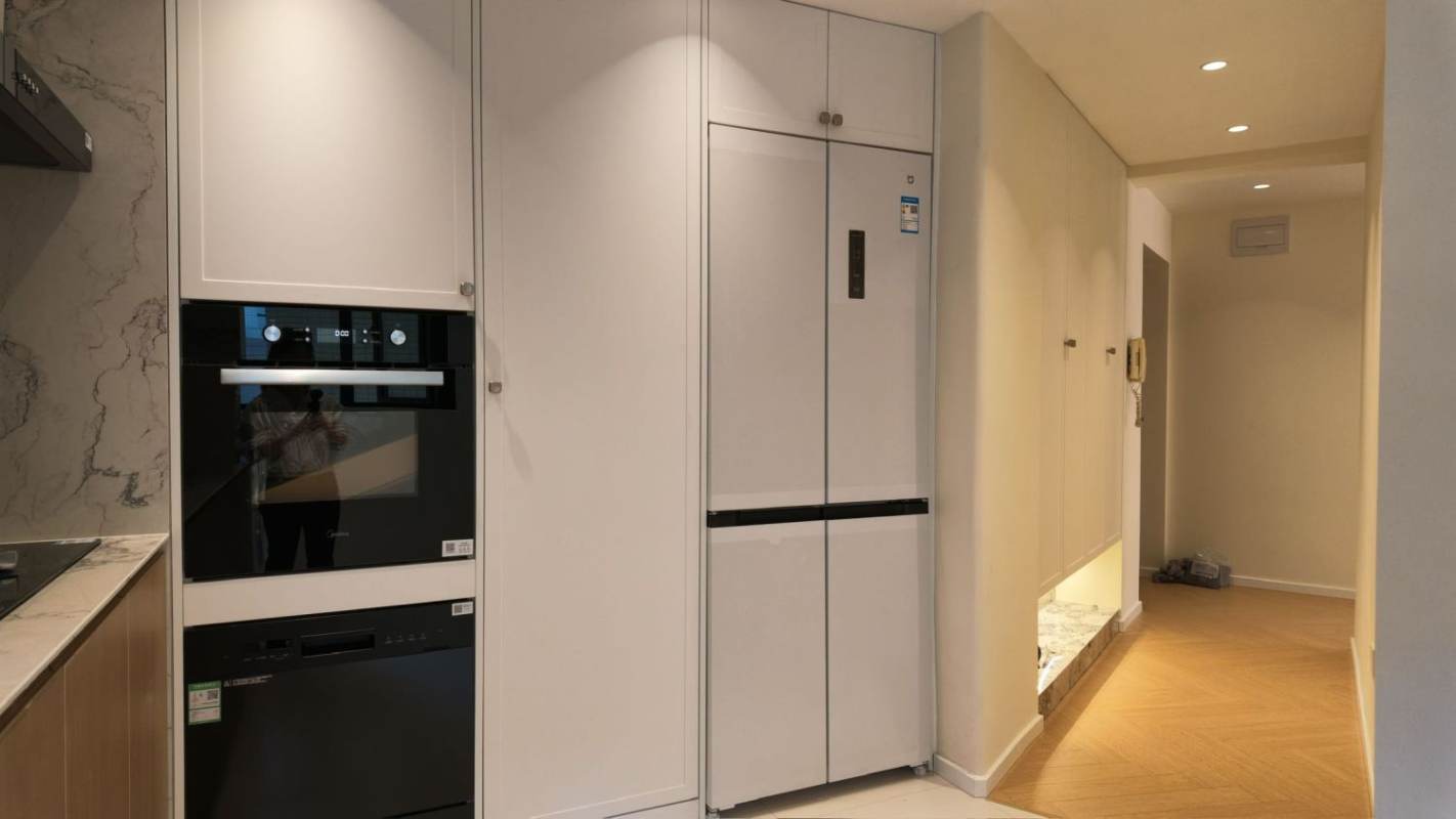 Housing image — Kitchen