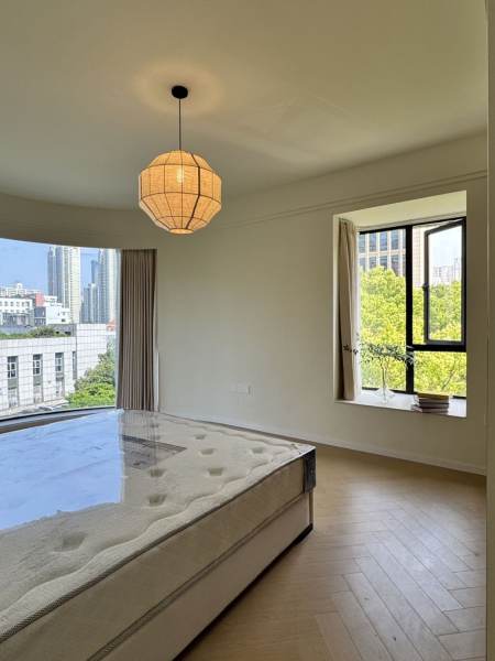 Housing image — Bedroom