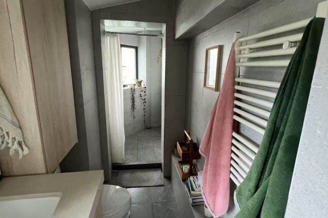 2BR Lane House near South Huangpi Road Metro with Green View (L1/L13/L14)