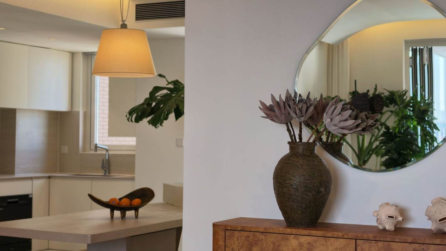 Housing image — Dining Area
