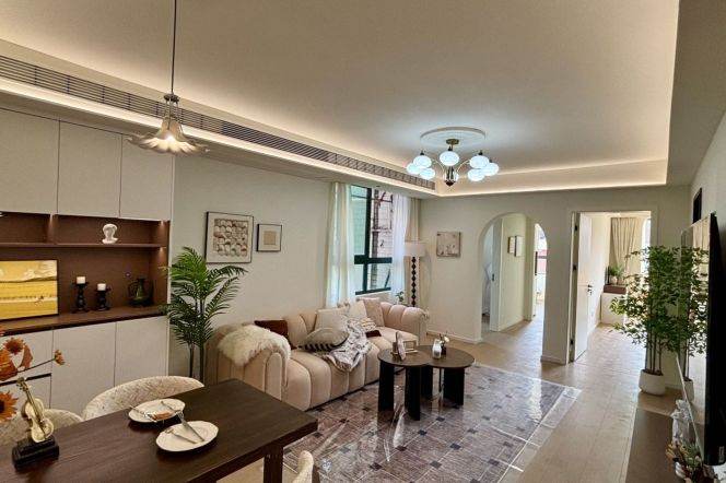 3BR Apartment in North Bund (L12)