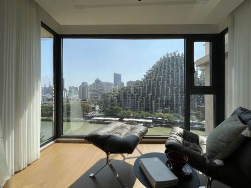 Housing image — Living Room