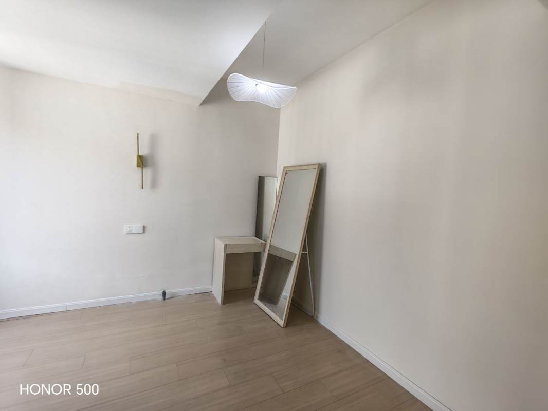 Housing image — Bedroom