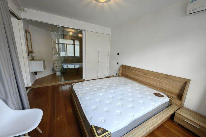 2BR Apartment in Old Xuhui (L1/L10)