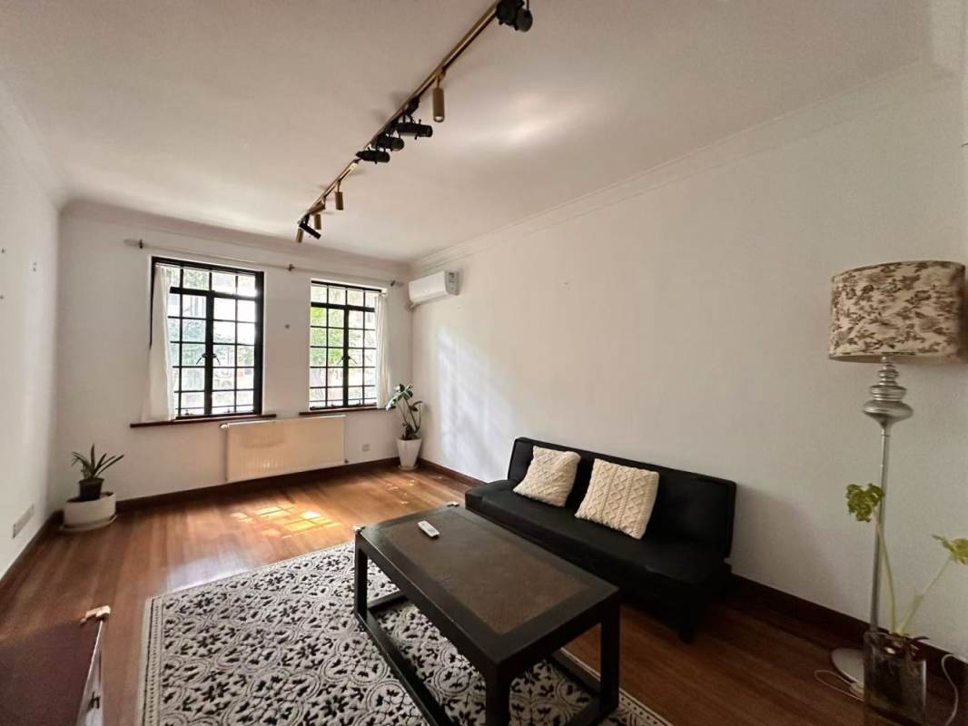Housing image — Living Room