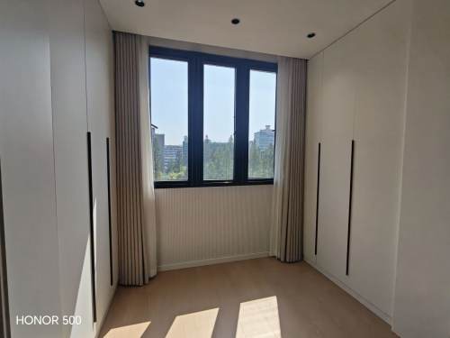 Housing image — Bedroom