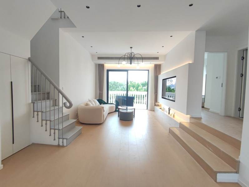 Housing image — Living Room