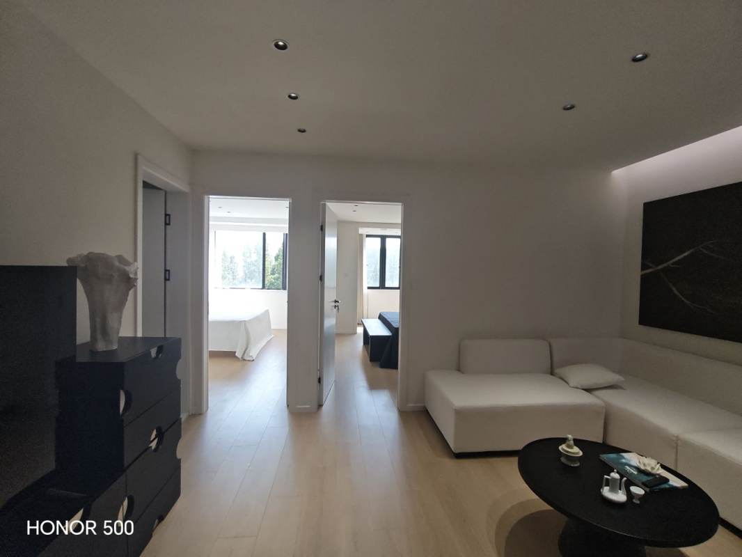 Housing image — Living Room