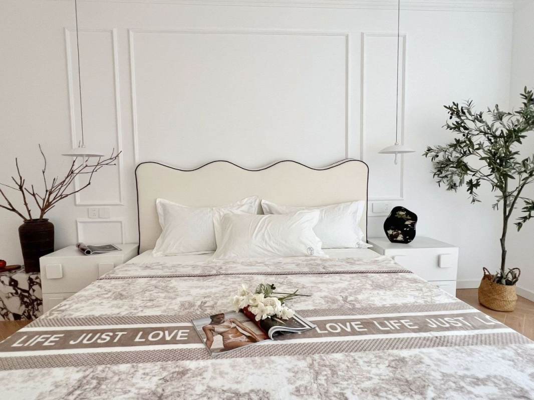 Housing image — Bedroom
