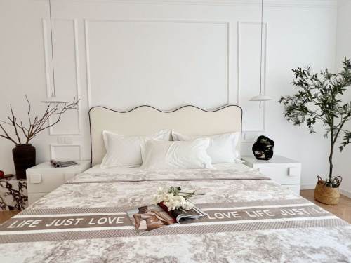 Housing image — Bedroom