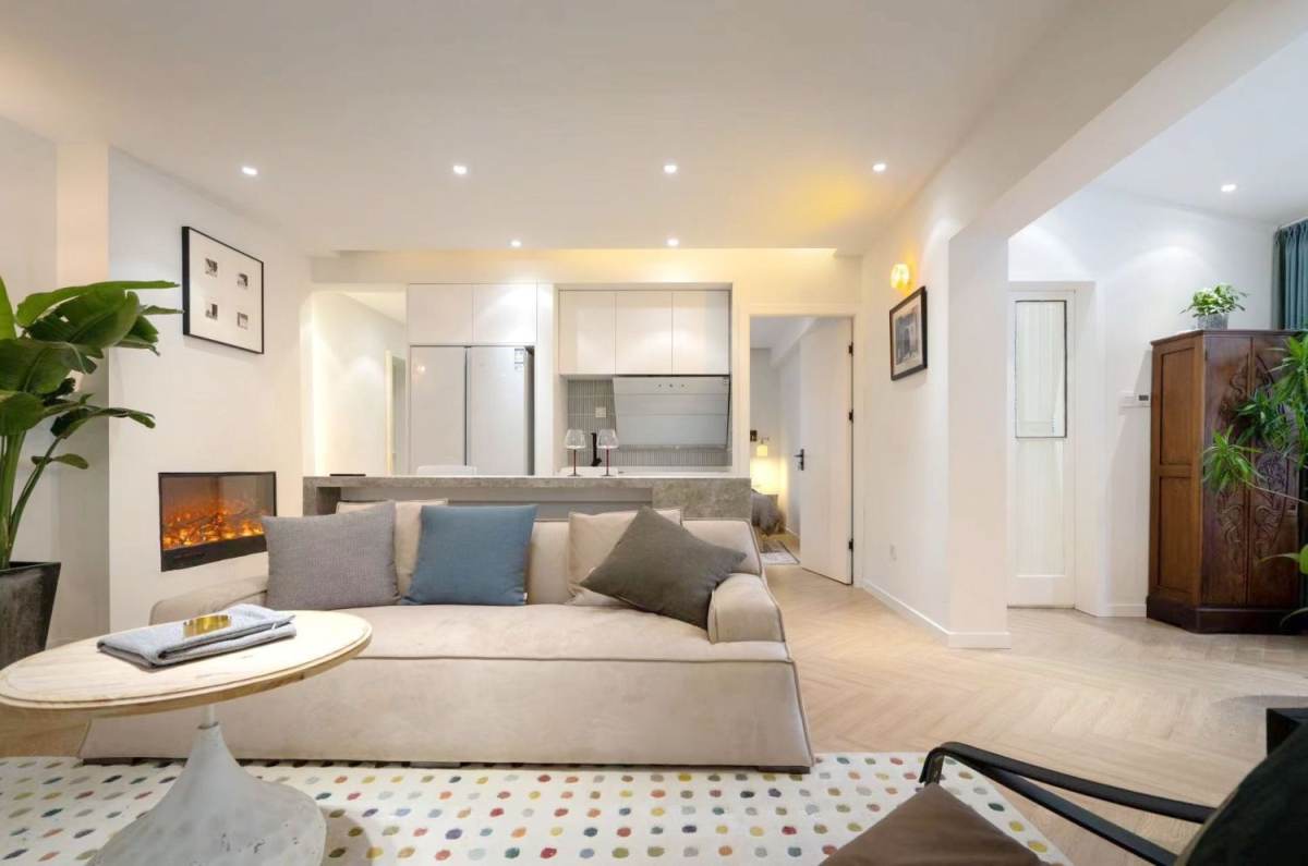 Housing image — Living Room
