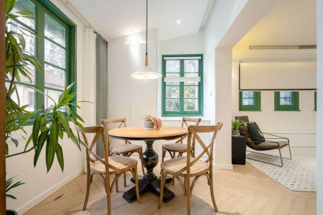 2BR Heritage Apartment in Jing'an (L2/L11)