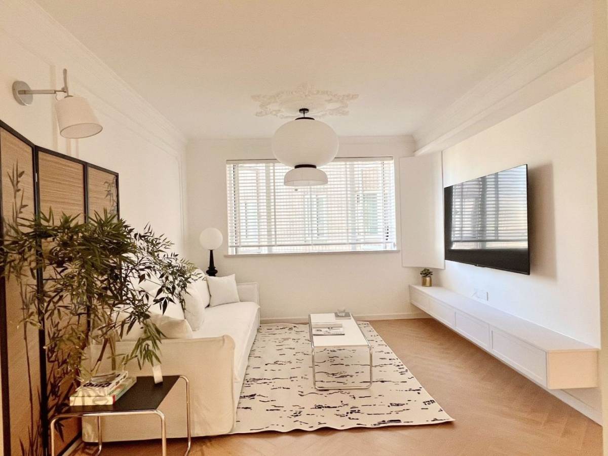 Housing image — Living Room