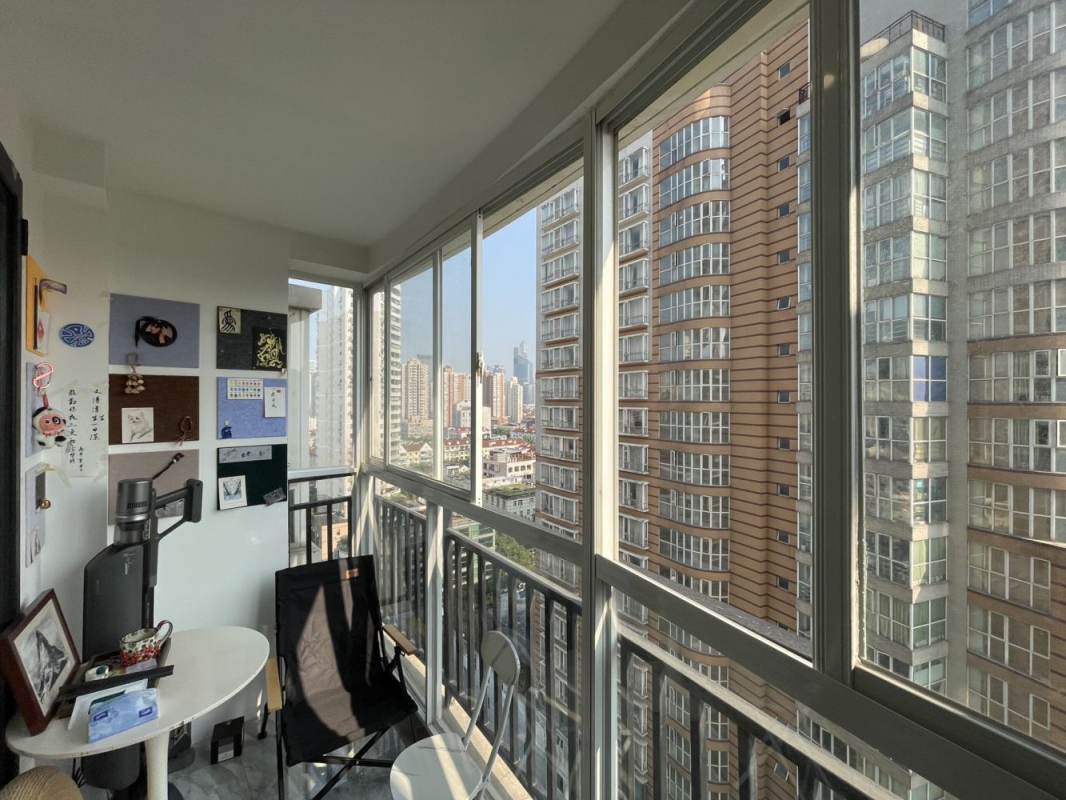 Housing image — Living Room