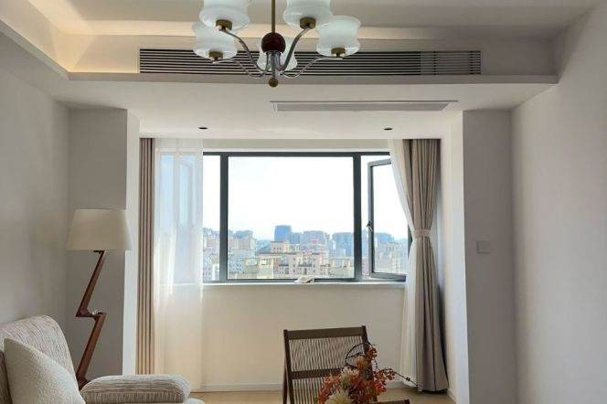 High-Floor 1BR Apartment in Old Xuhui with Outstanding View (L9/L12)