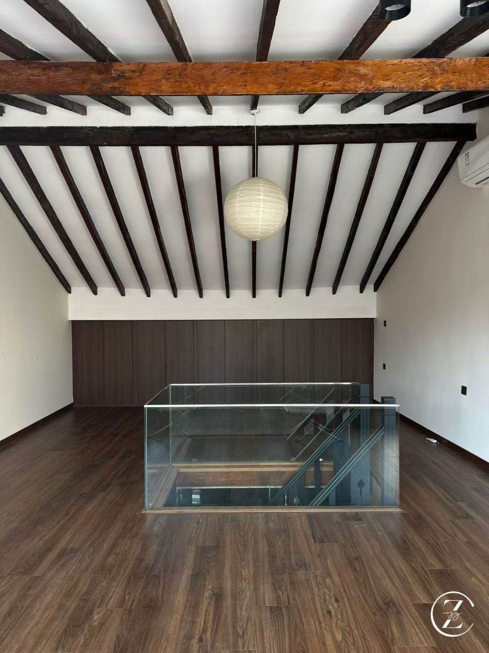 Housing image — Bedroom
