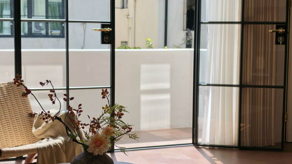 Housing image — Living Room