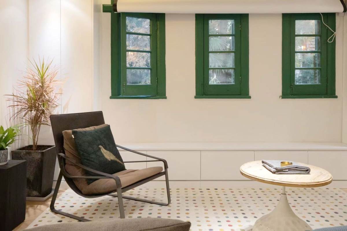 Housing image — Living Room