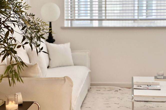 High-Floor 2BR Apartment near Dapuqiao Metro (L9)