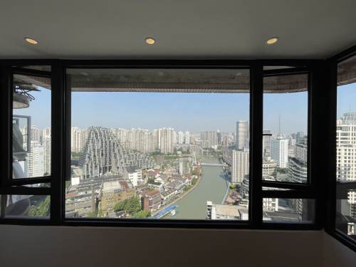 Housing image — Living Room