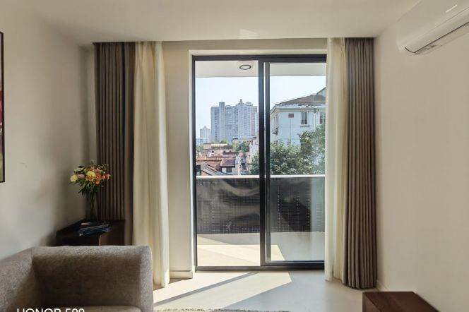 1BR Apartment in Old Xuhui with Green View (L9/L12)