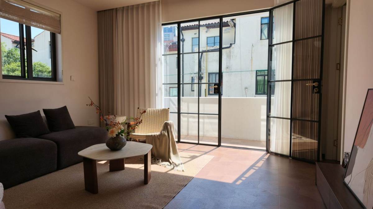 Housing image — Living Room