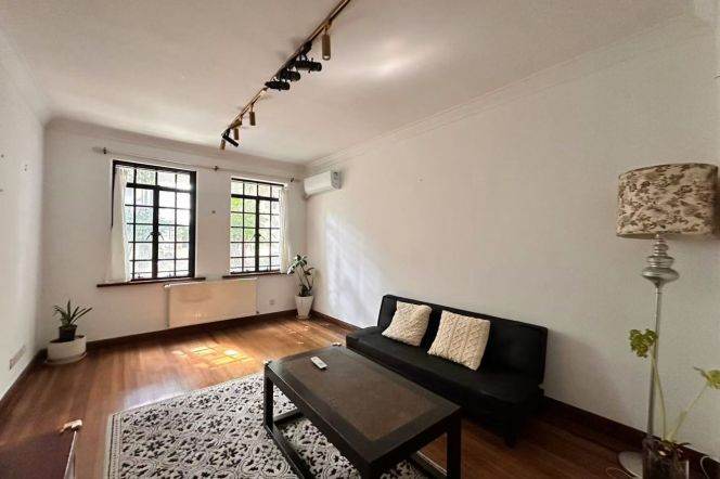 Spacious 1BR Heritage Apartment at Yongjia New Village with Green View (L1)