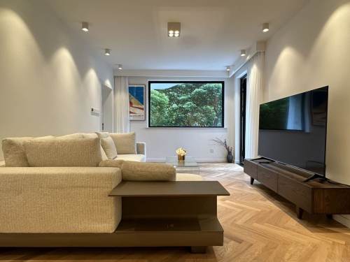 Housing image — Living Room