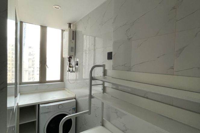 3BR Apartment at Yunhe Garden with Floor-to-Ceiling Windows