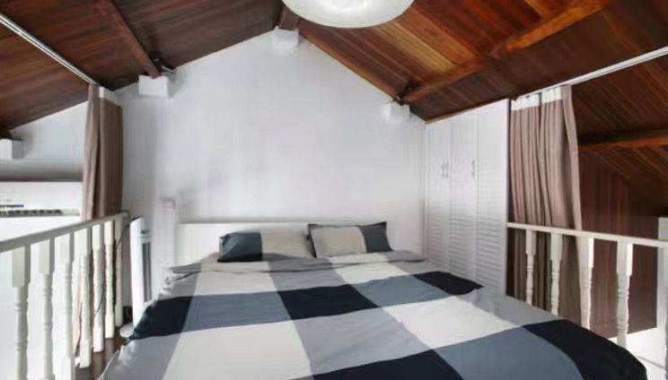 Housing image — Bedroom