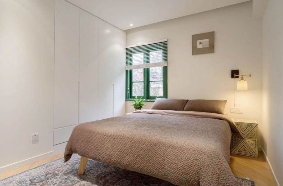 Housing image — Bedroom
