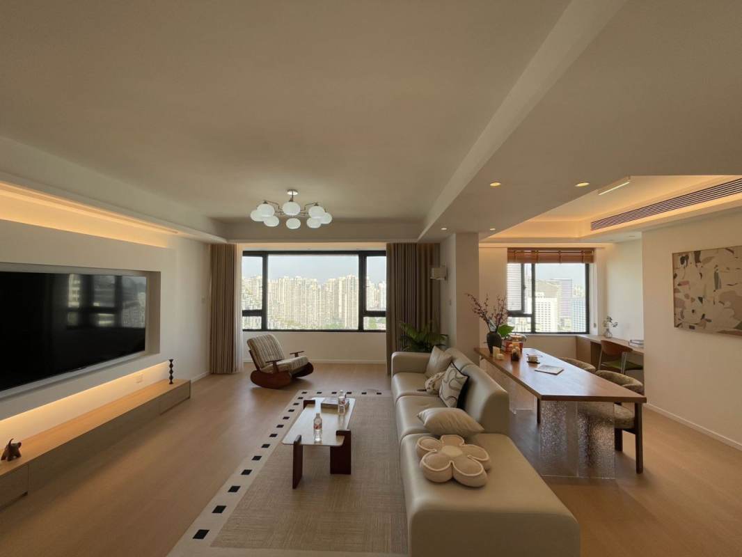 Housing image — Living Room