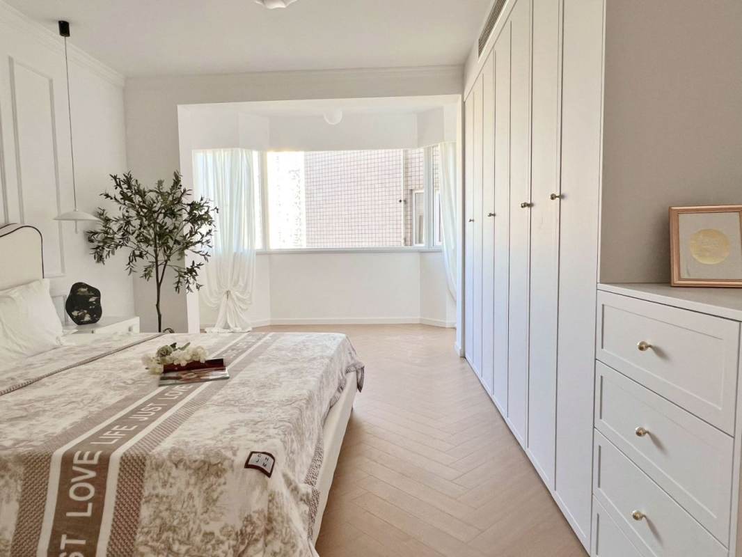 Housing image — Bedroom