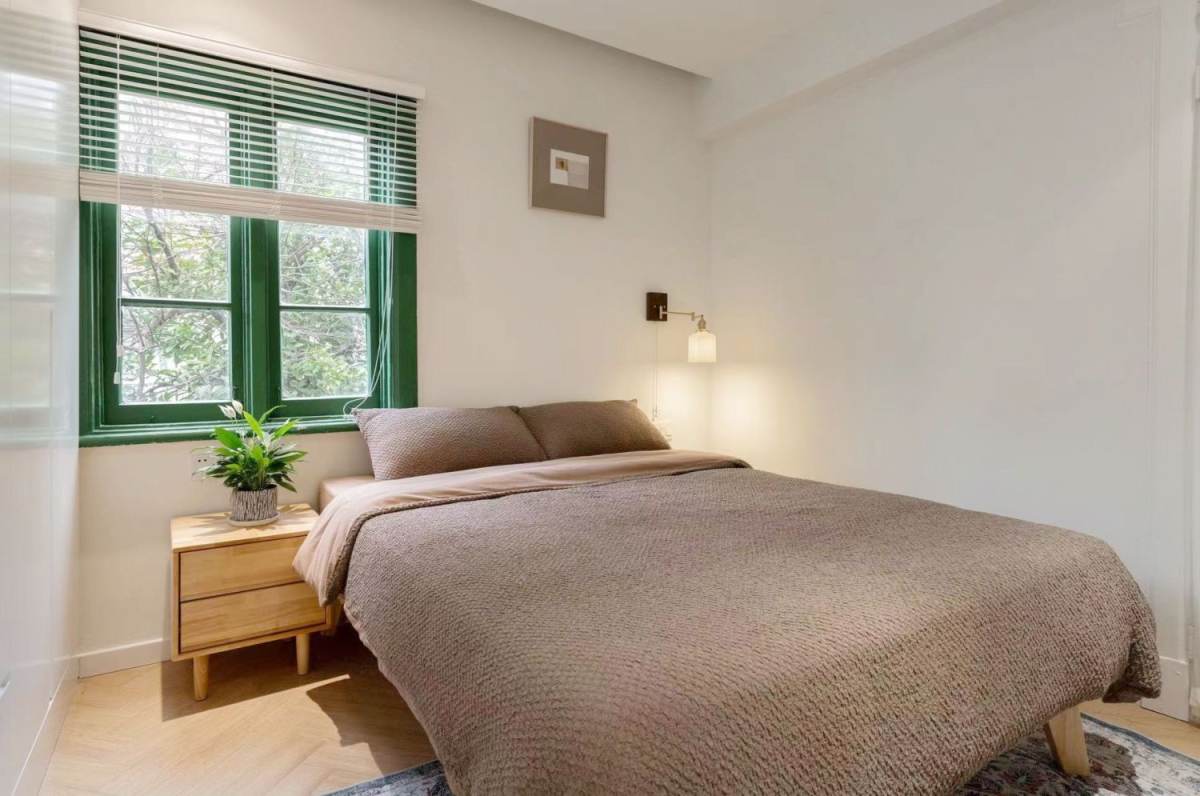 Housing image — Bedroom