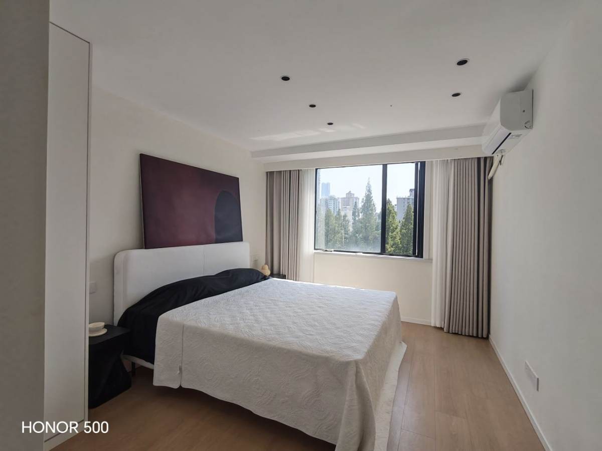 Housing image — Bedroom